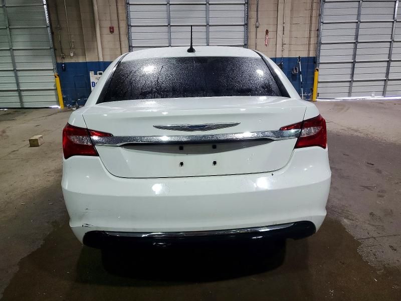 2014 Chrysler 200 lx