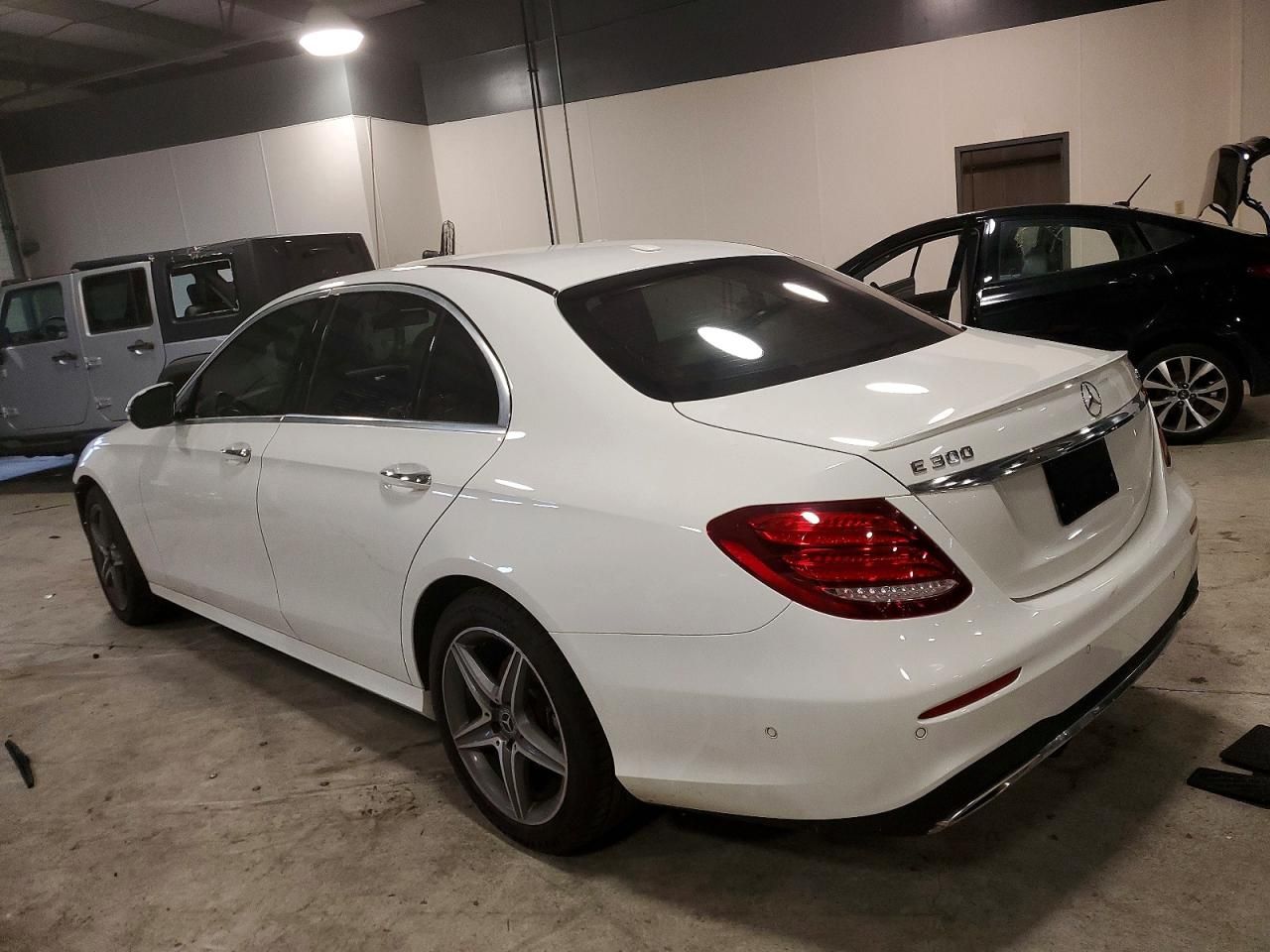 2017 Mercedes-Benz E 300 4matic