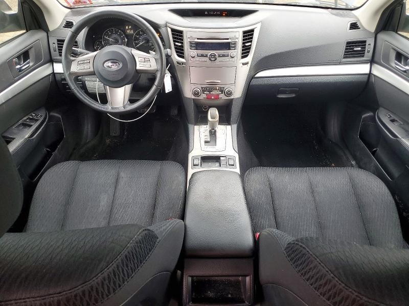 2010 Subaru Legacy 2.5i Premium