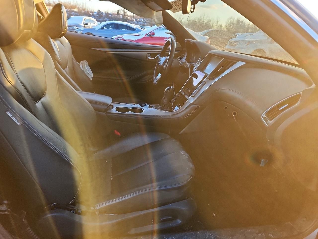 2017 Infiniti Q60 Premium