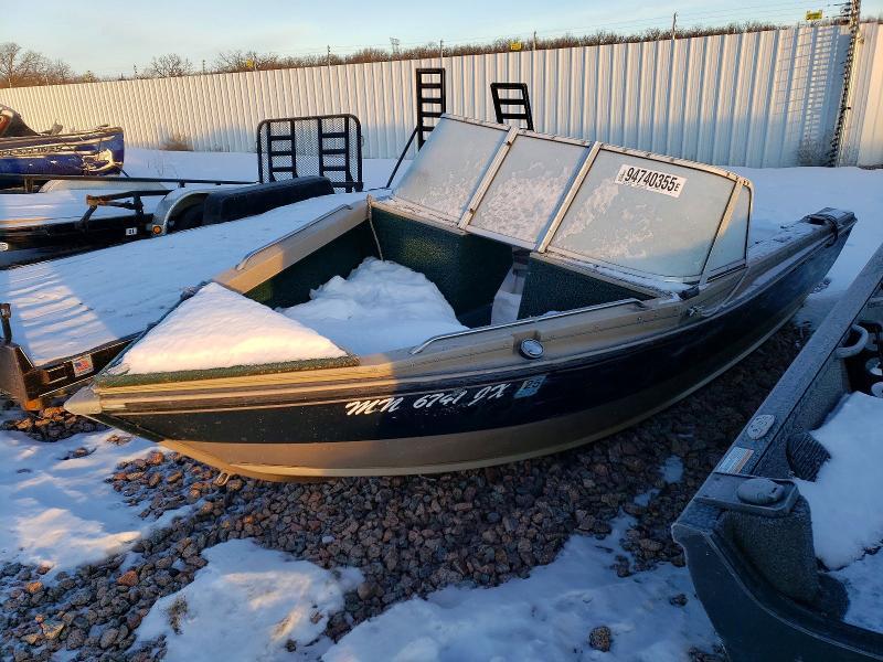 1999 Lund Boat