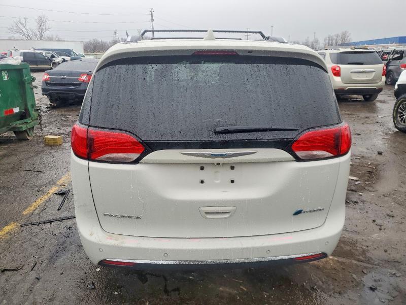 2020 Chrysler Pacifica Hybrid Limited