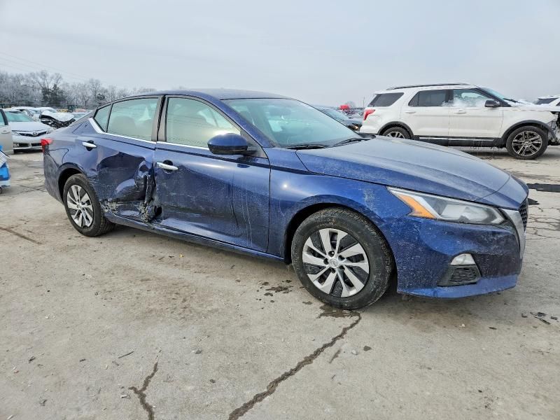 2020 Nissan Altima s