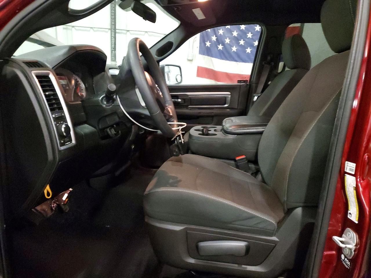 2021 Dodge Ram 1500 Classic slt