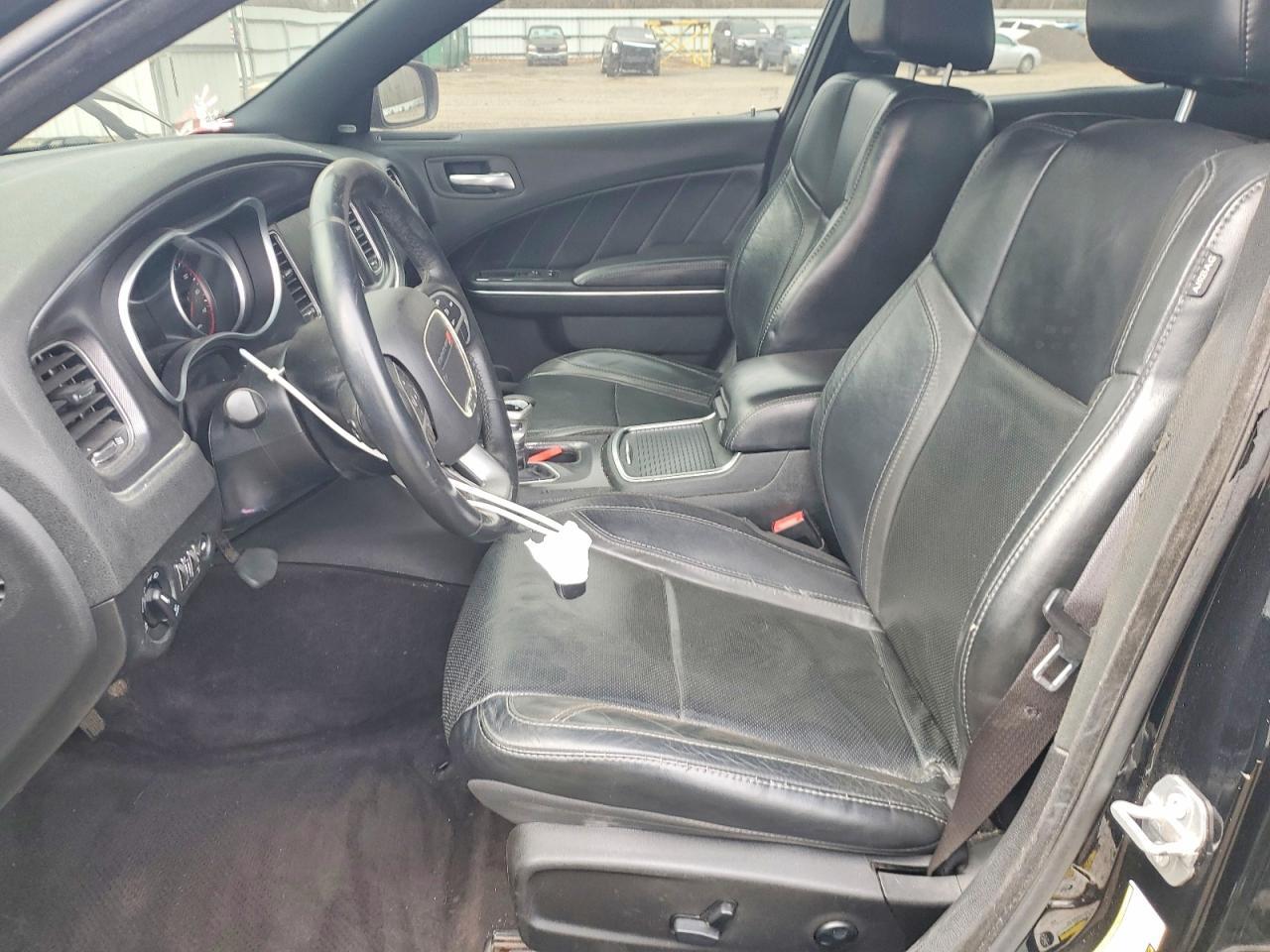 2016 Dodge Charger sxt