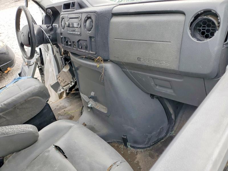 2009 Ford Econoline E350 Super Duty Van