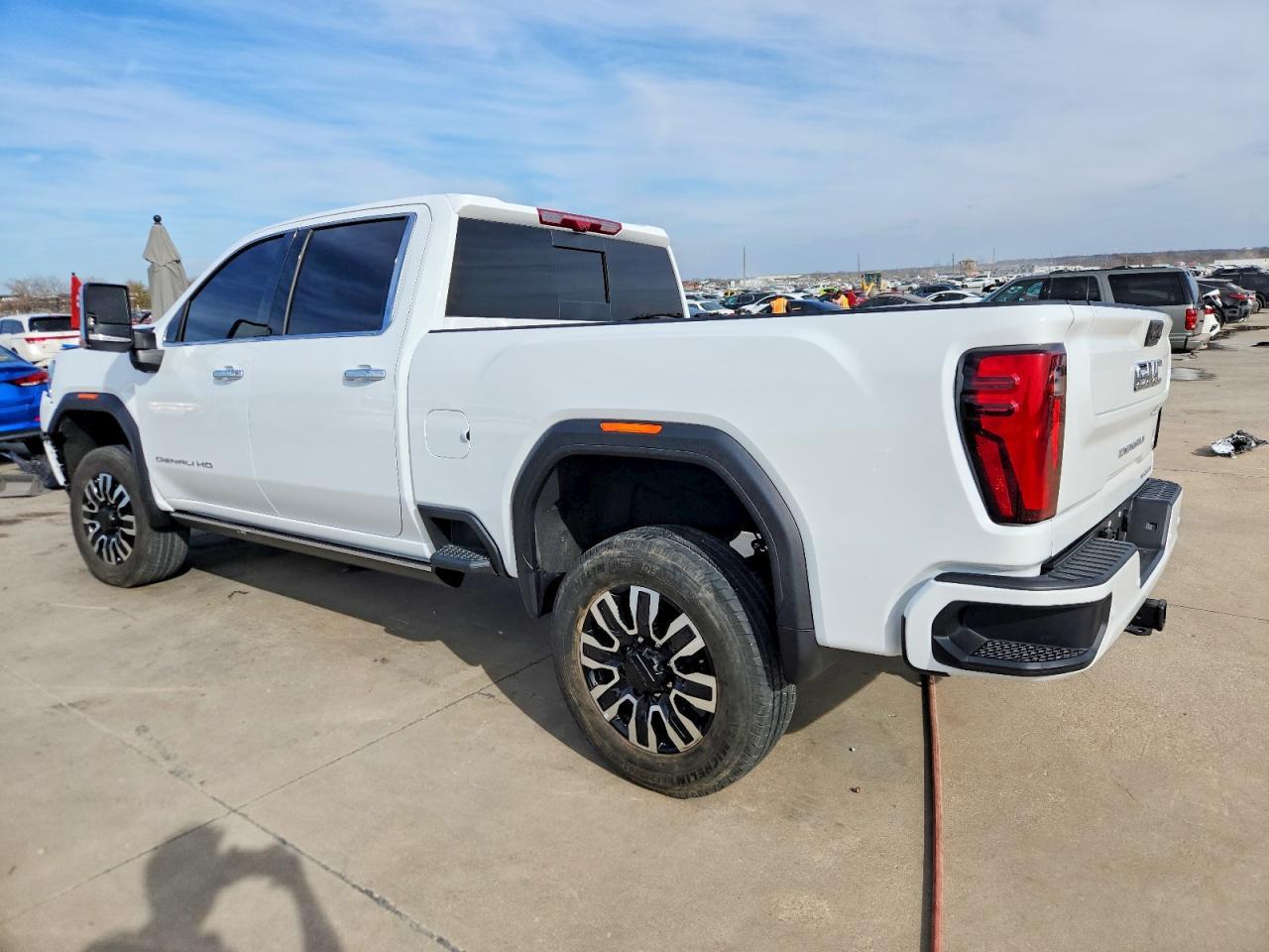 2025 GMC Sierra K2500 Denali Ultimate