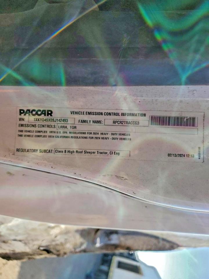 2025 Kenworth T680 Semi Truck