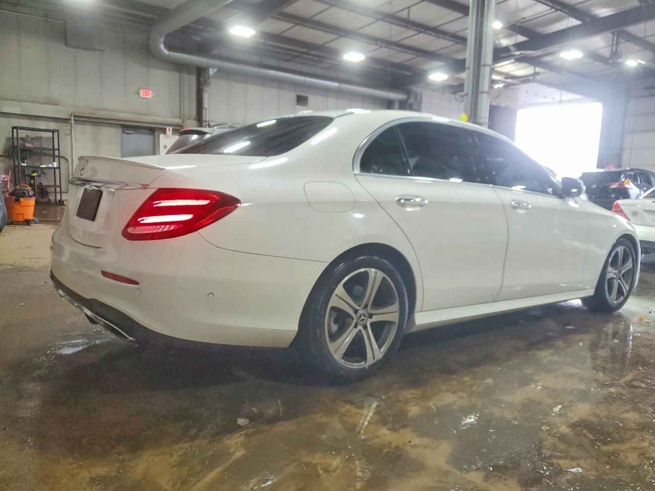 2018 Mercedes-Benz E 300