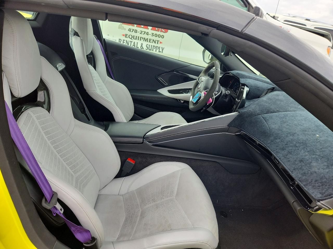 2024 Chevrolet Corvette E-ray 2LZ