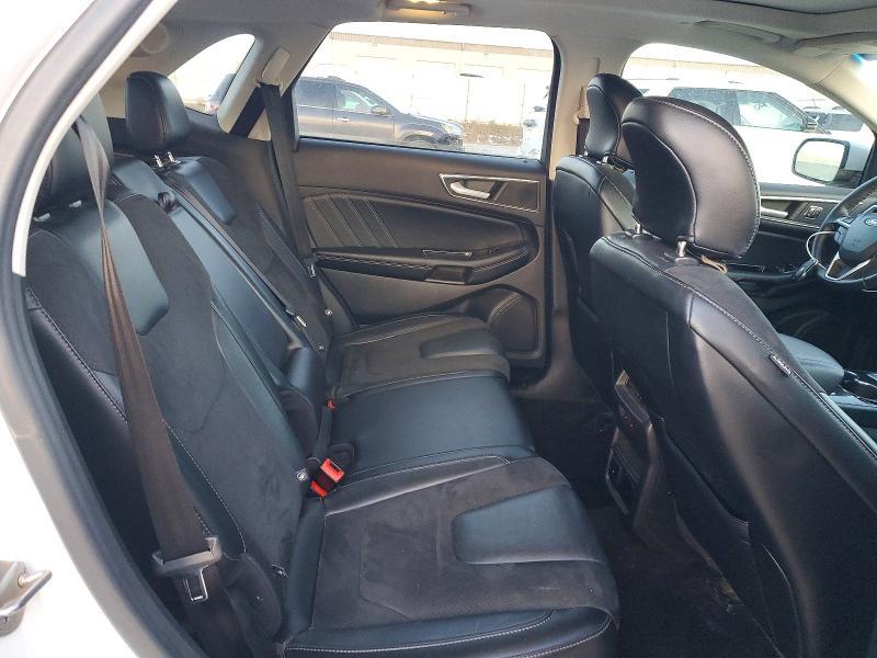 2016 Ford Edge Sport