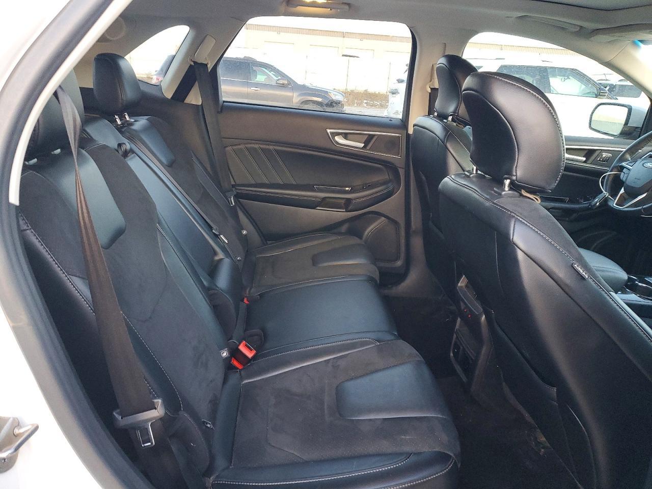 2016 Ford Edge Sport