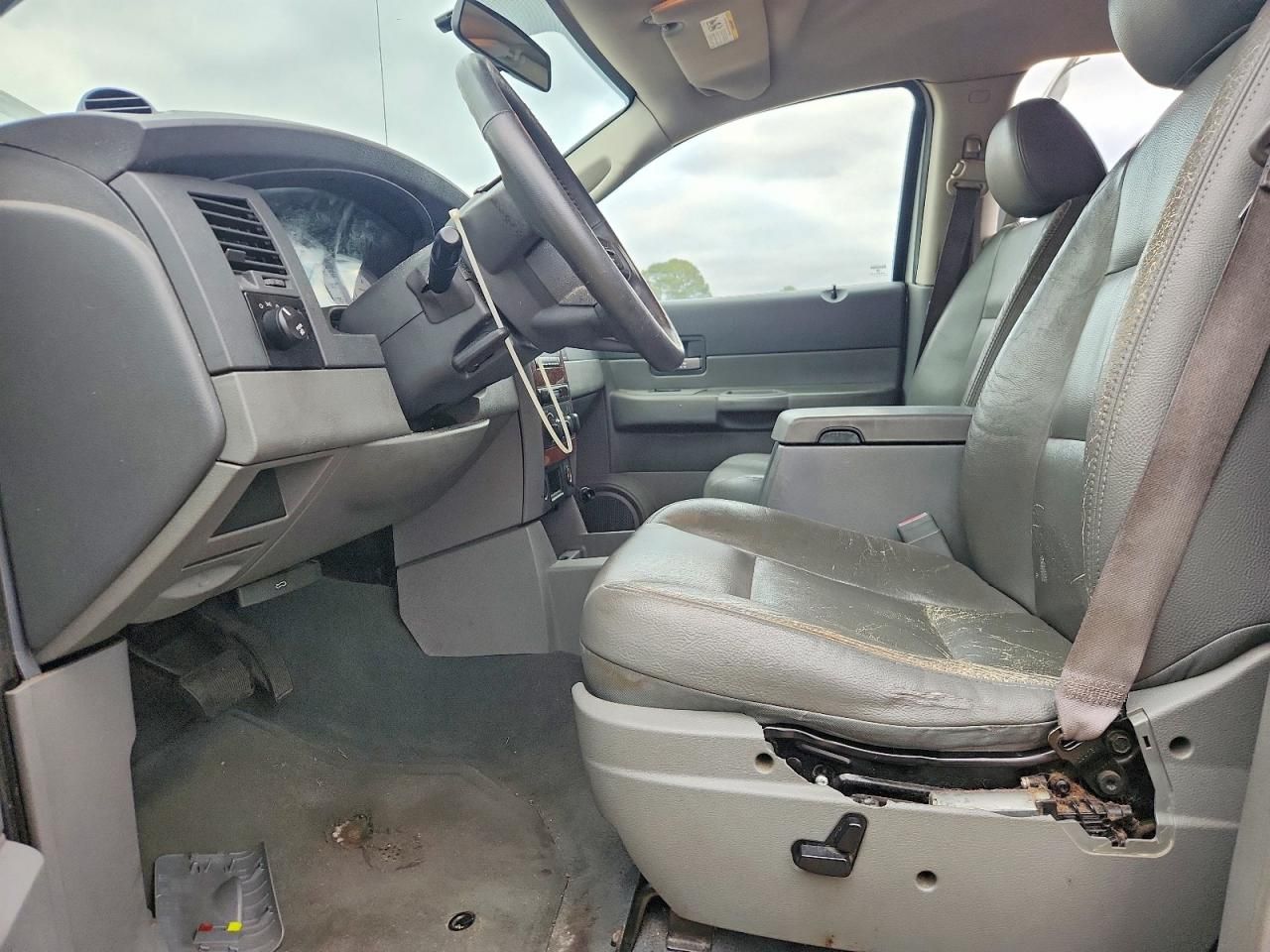 2004 Dodge Durango slt