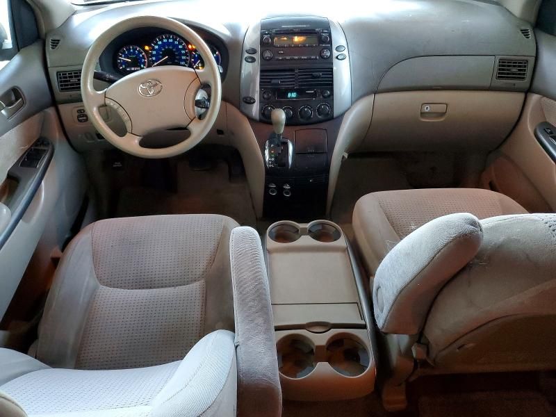 2006 Toyota Sienna ce