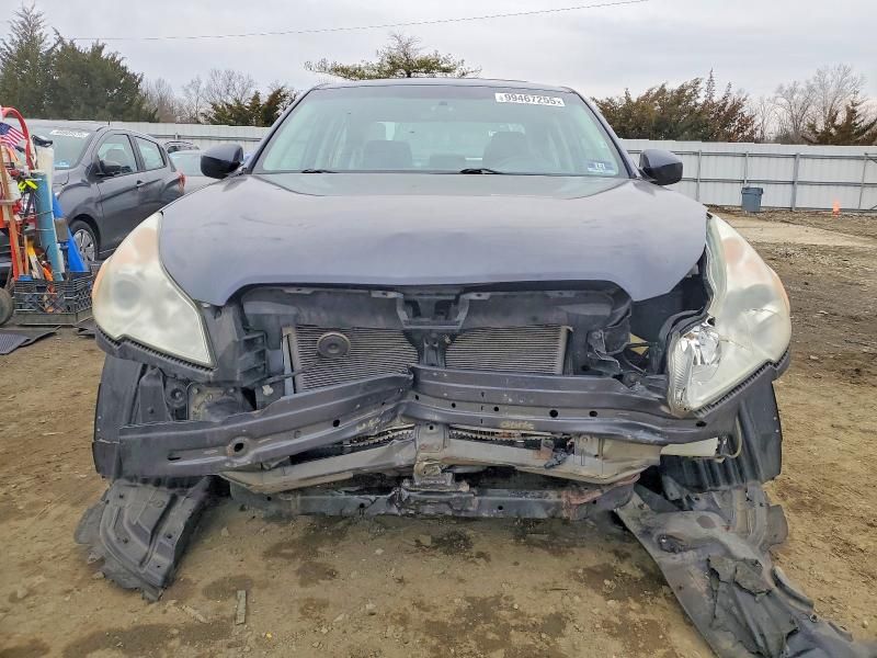 2010 Subaru Legacy 2.5i Premium
