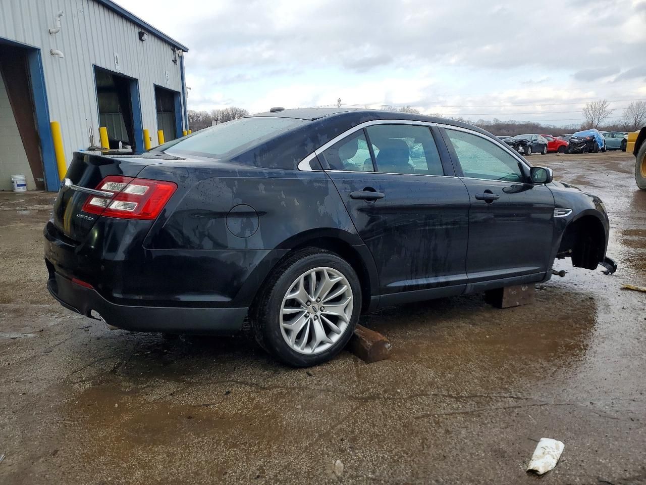 2017 Ford Taurus Limited