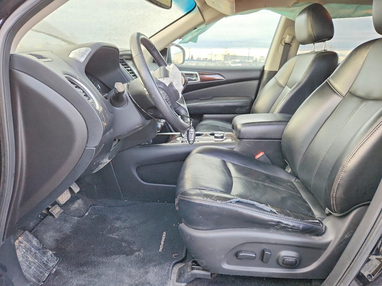 2015 Nissan Pathfinder s