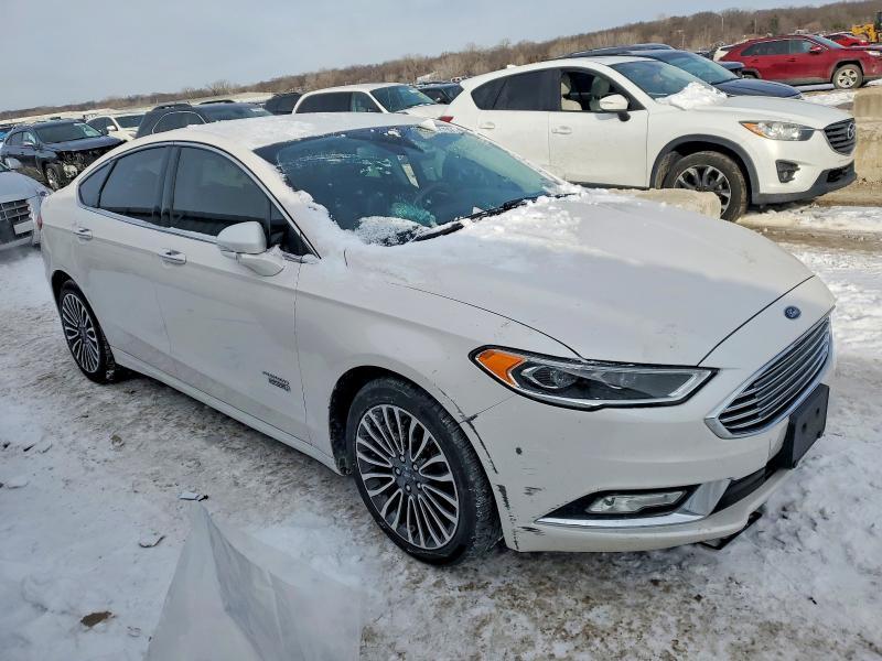 2018 Ford Fusion Titanium/platinum Phev