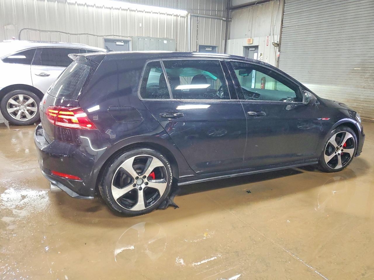 2018 Volkswagen Gti S/se