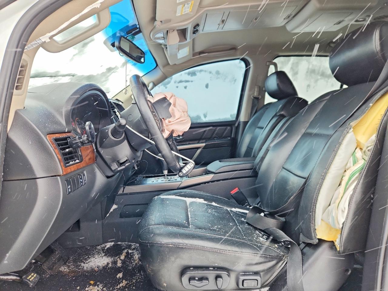 2015 Nissan Armada sv