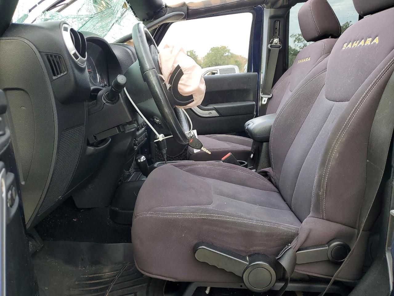 2013 Jeep Wrangler Unlimited Sahara