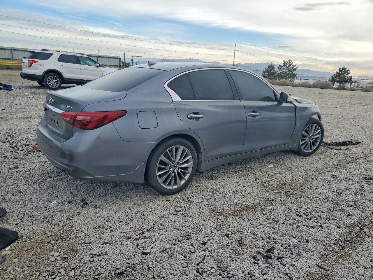 2022 Infiniti Q50 Luxe