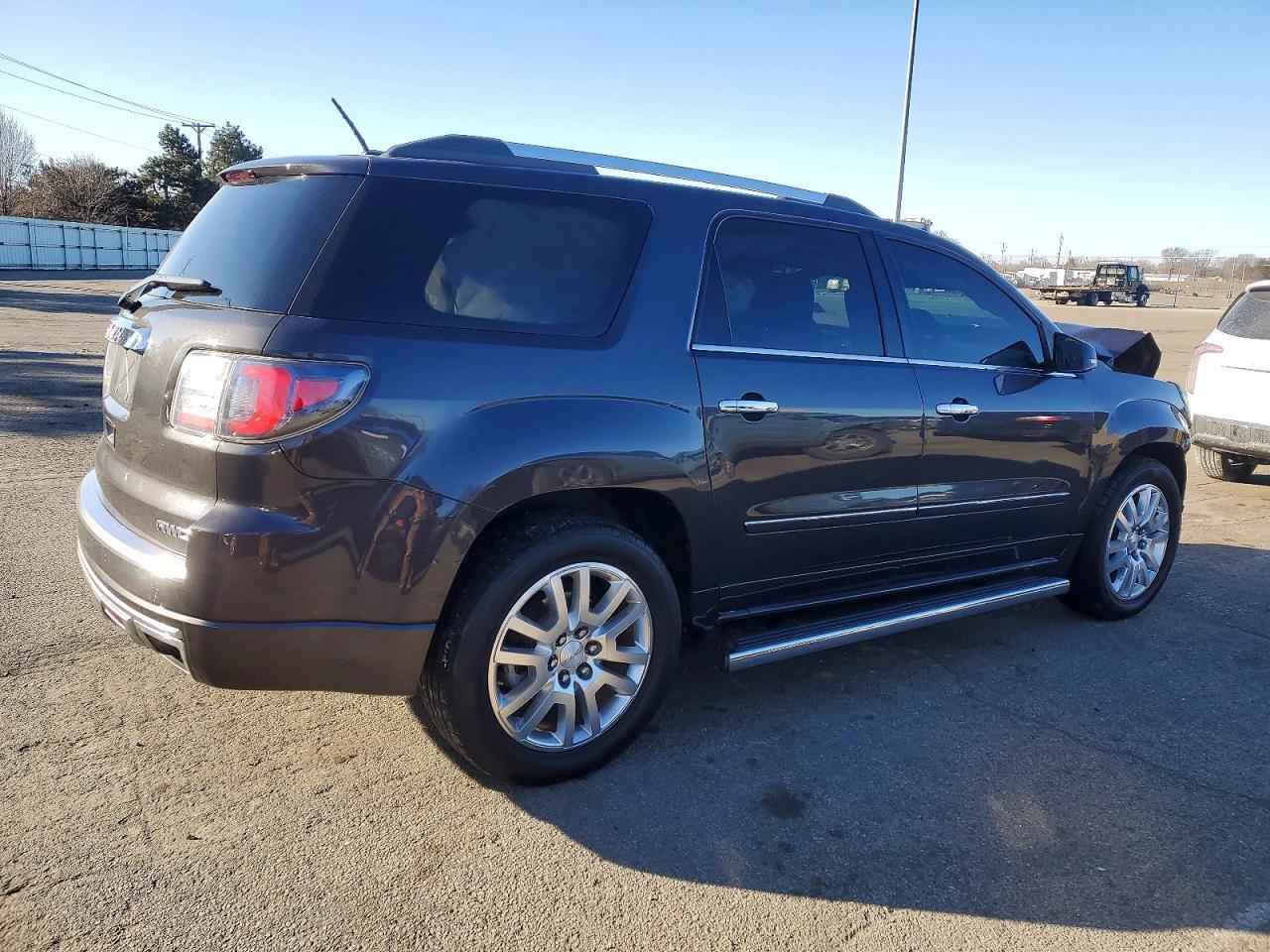 2016 GMC Acadia Denali