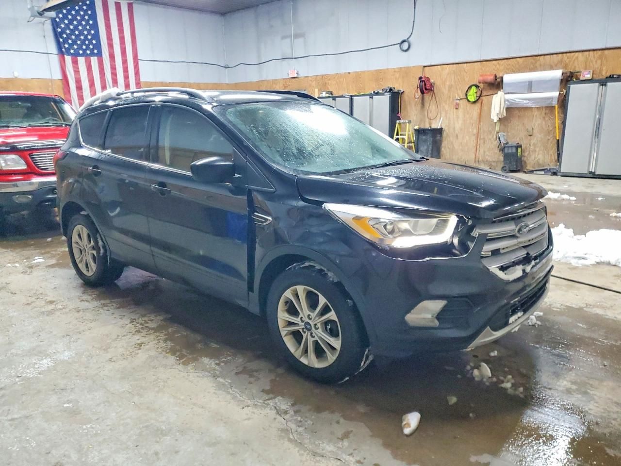 2019 Ford Escape sel