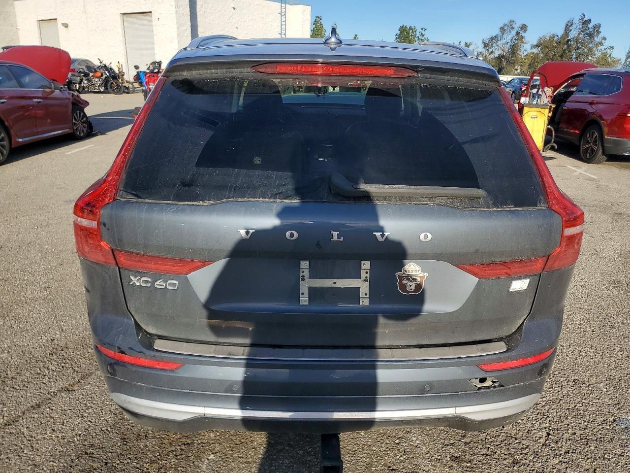 2023 Volvo Xc60 Plus