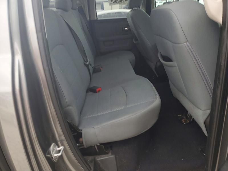 2013 Dodge Ram 1500 slt