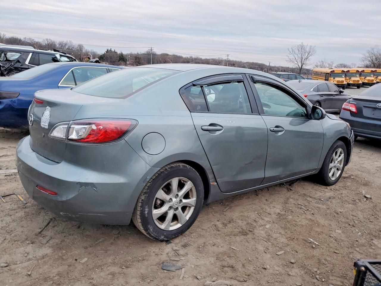 2013 Mazda 3 I