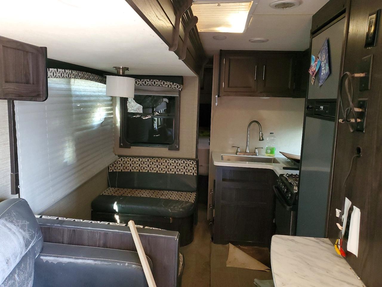 2018 Kodiak Recreational Vehicle (RV)
