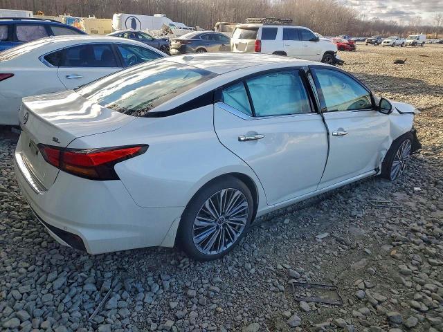 2023 Nissan Altima sl