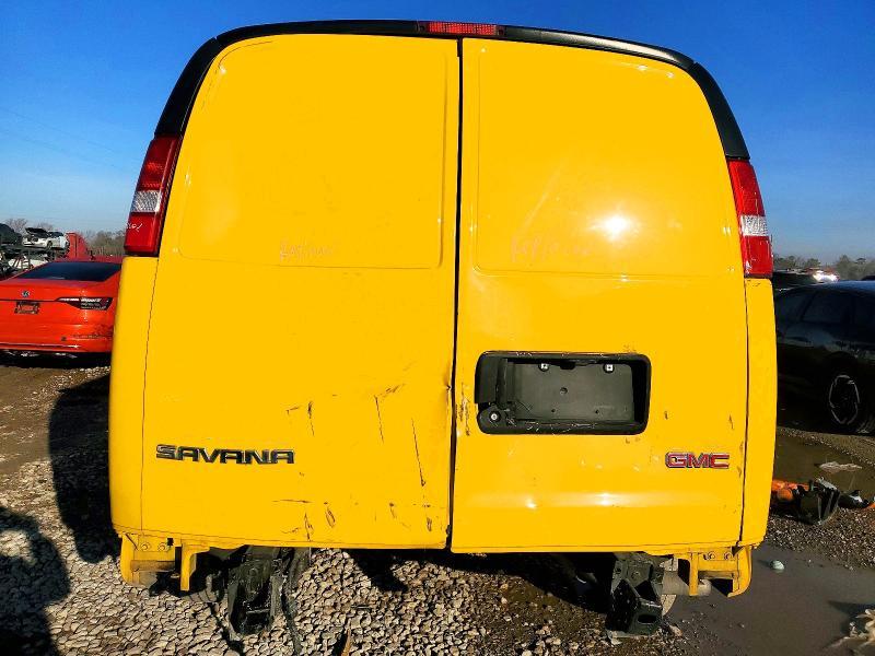 2020 GMC Savana 2500 Delivery Van