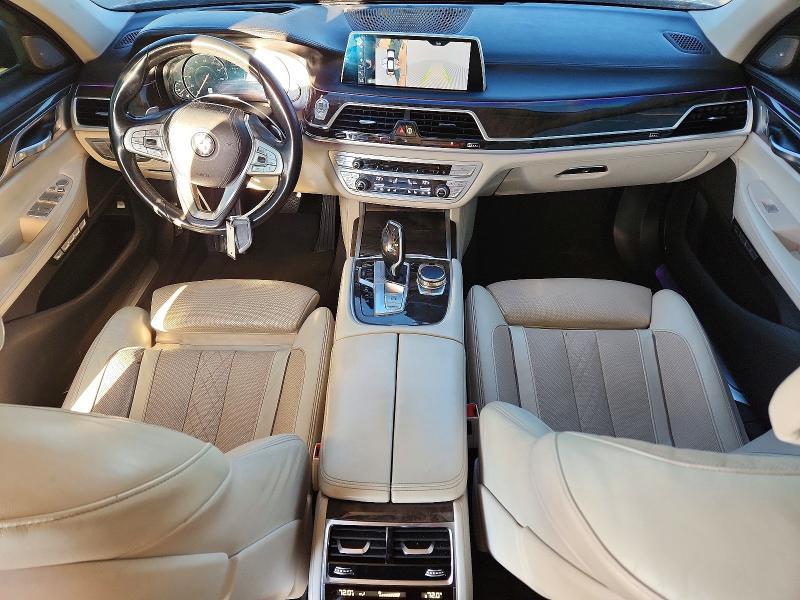 2016 BMW 750 xi