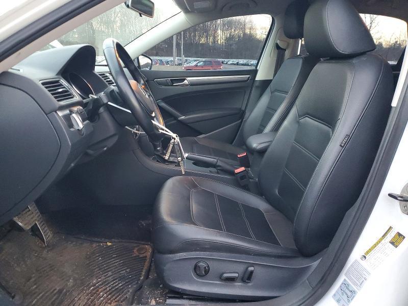 2017 Volkswagen Passat R-line