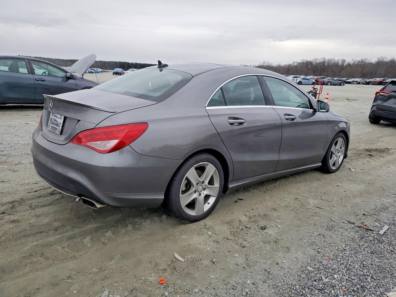 2016 Mercedes-Benz Cla 250