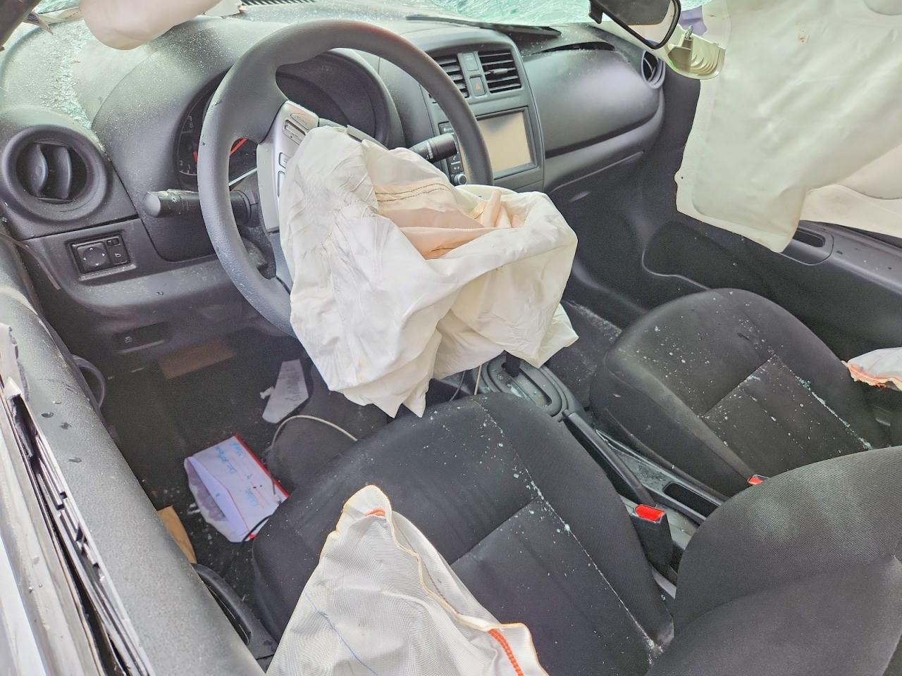 2019 Nissan Versa s