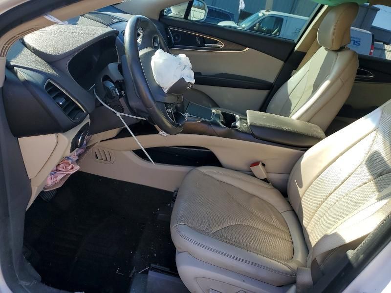 2019 Lincoln Nautilus Reserve