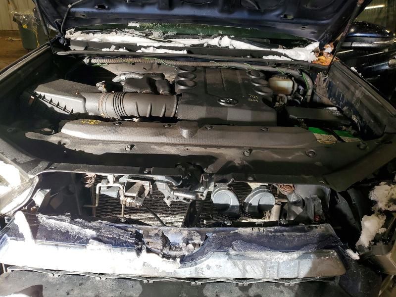 2014 Toyota 4runner SR5