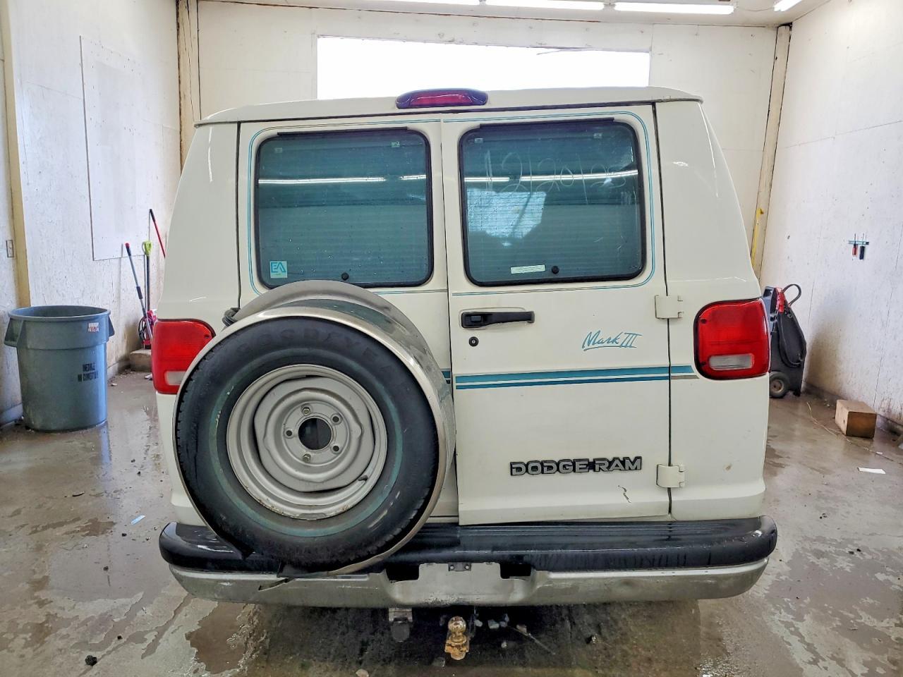 1994 Dodge RAM Van B250
