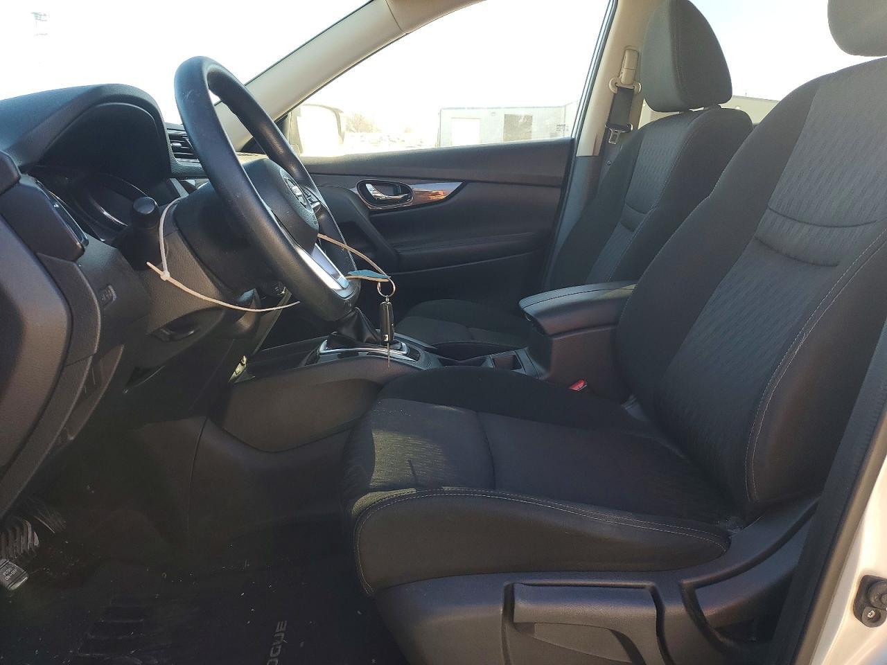 2017 Nissan Rogue s