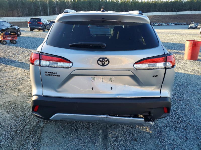 2025 Toyota Corolla Cross le