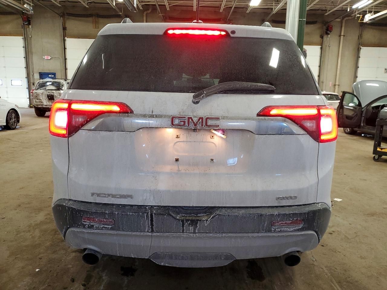 2017 GMC Acadia Slt-1