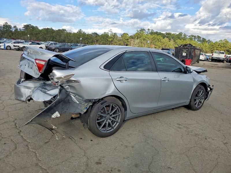 2017 Toyota Camry le