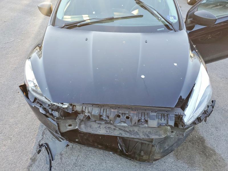 2016 Ford Focus s