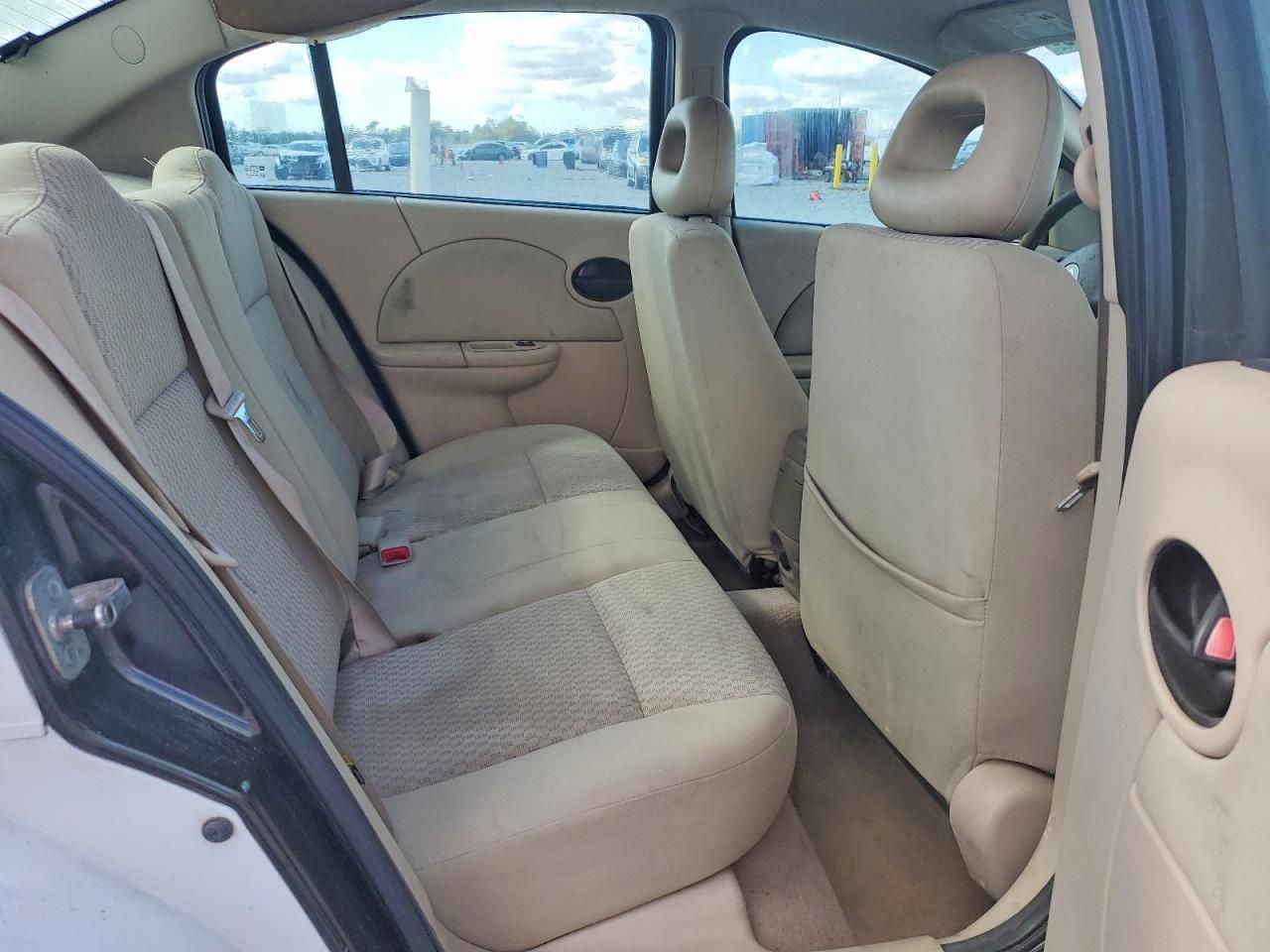 2007 Saturn Ion Level 2