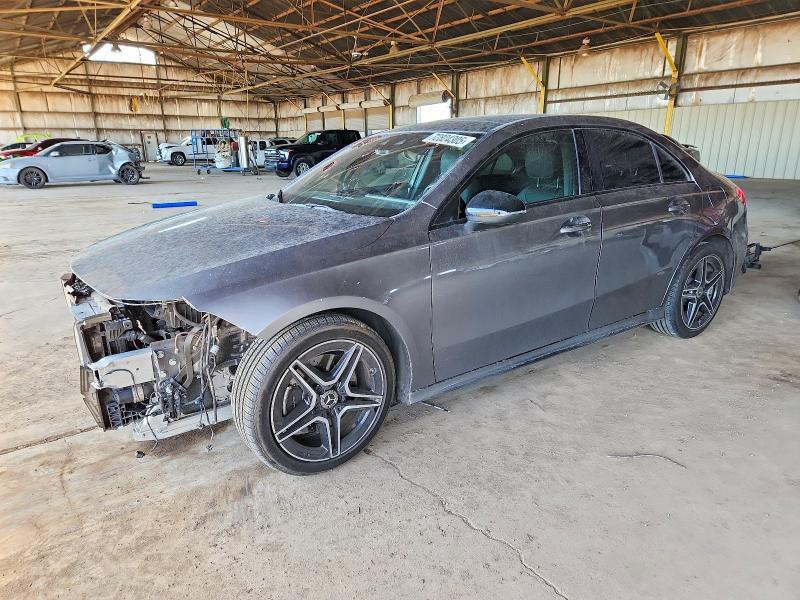 2019 Mercedes-Benz A 220
