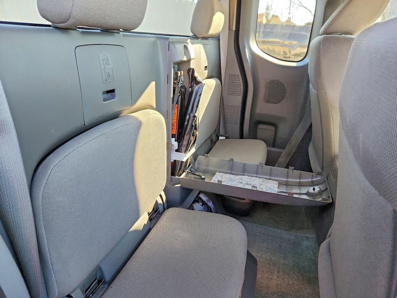 2017 Nissan Frontier s