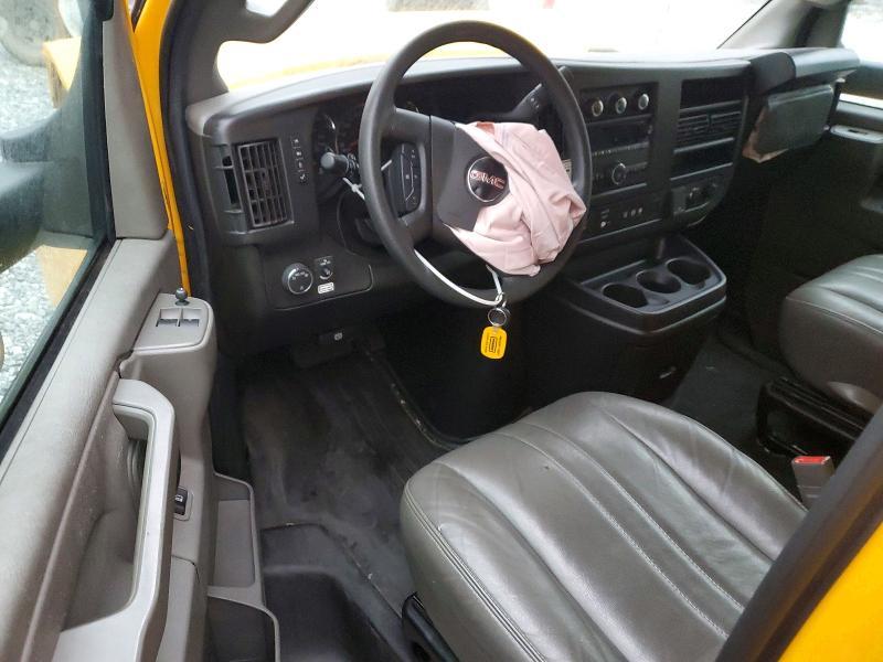 2022 GMC Savana Cutaway G3500